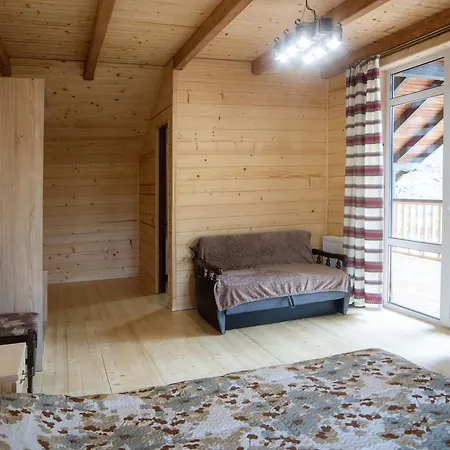 Karpatska Oselia * ורחובינה