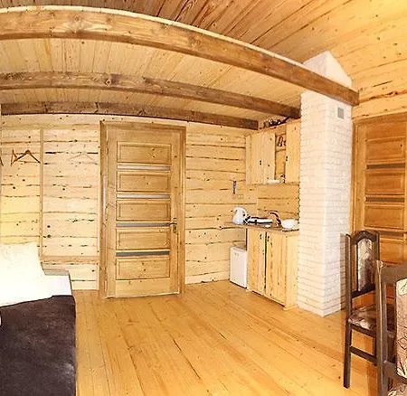 Karpatska Oselia بيت خشبي