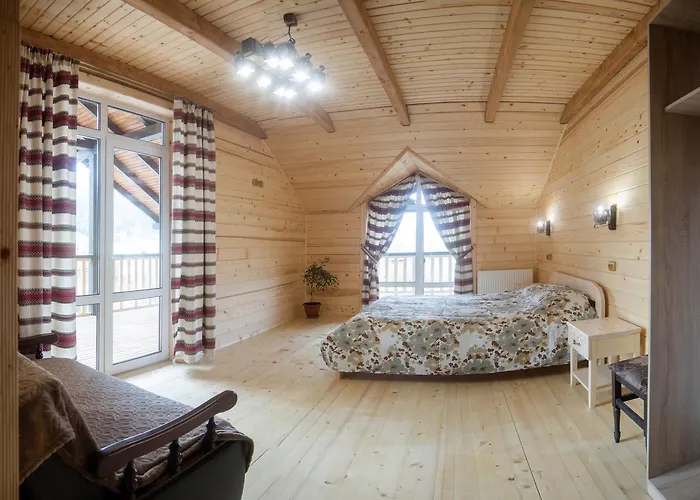 Karpatska Oselia 山林小屋 韦尔霍维纳